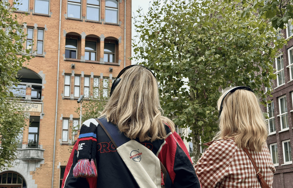 AUDIO WANDELING: Een Vrouwelijk Geluid